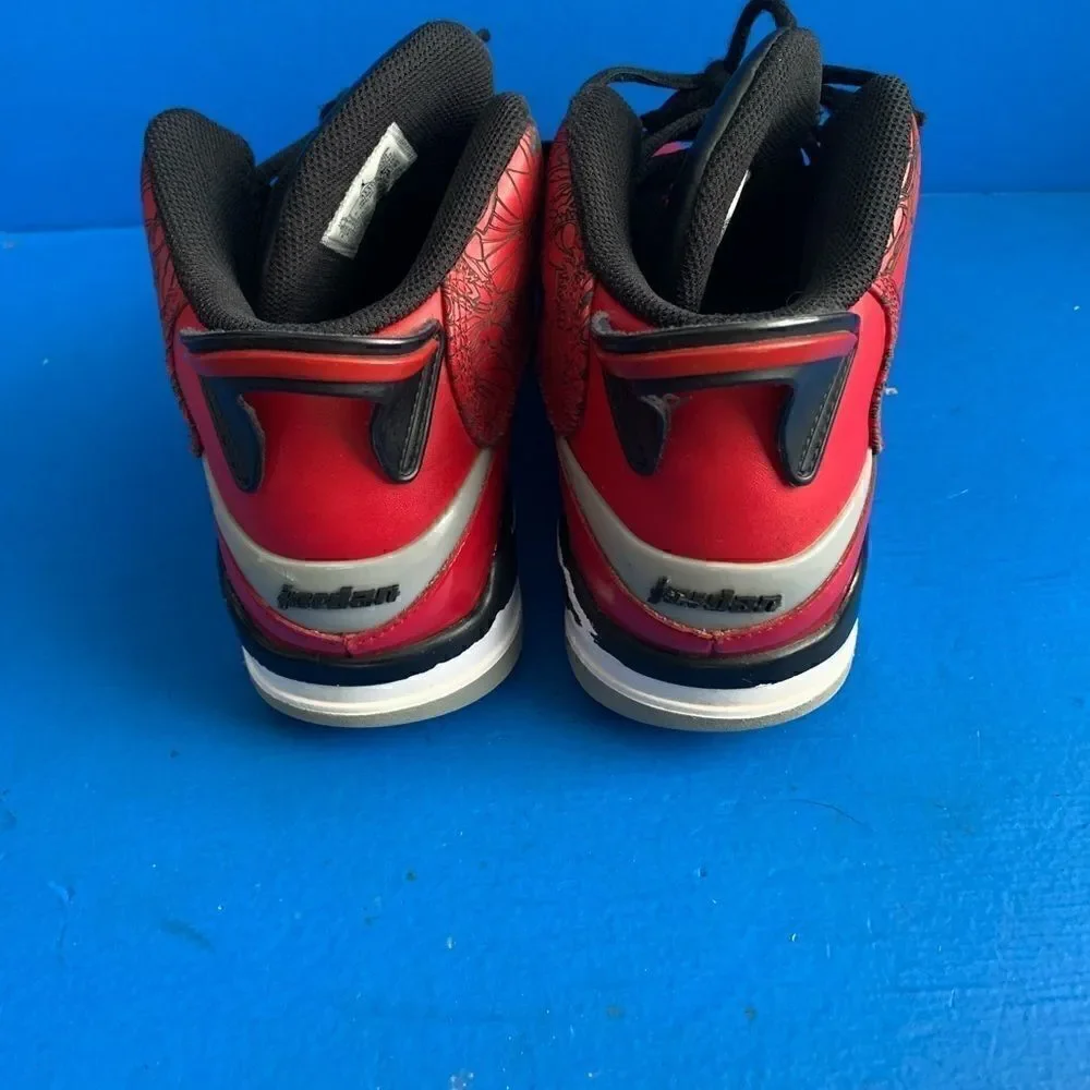 Size 8.5 - Nike Men’s Air Jordan Dub Zero Toro Bravo 311046-600